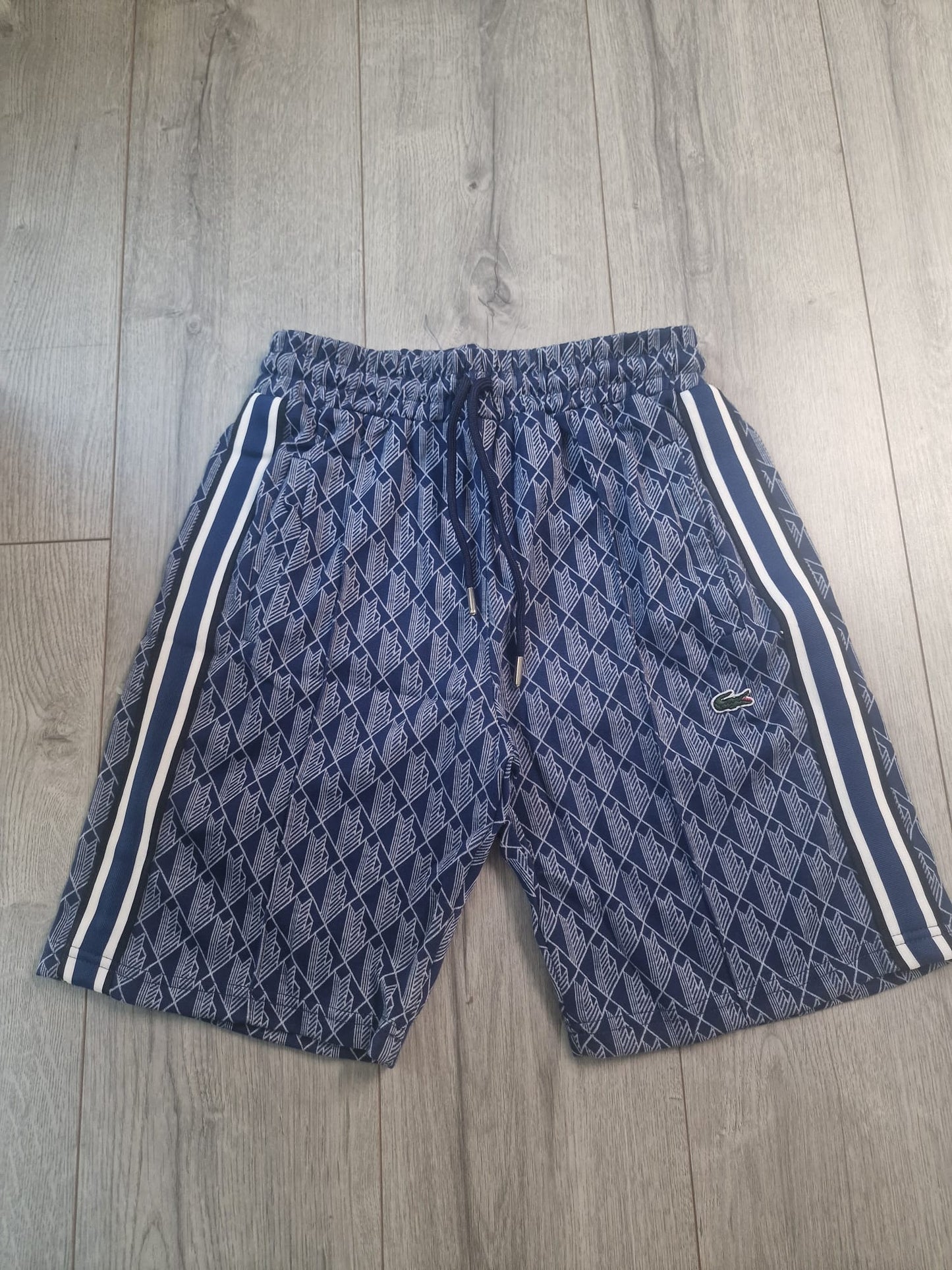 Lacoste sorc