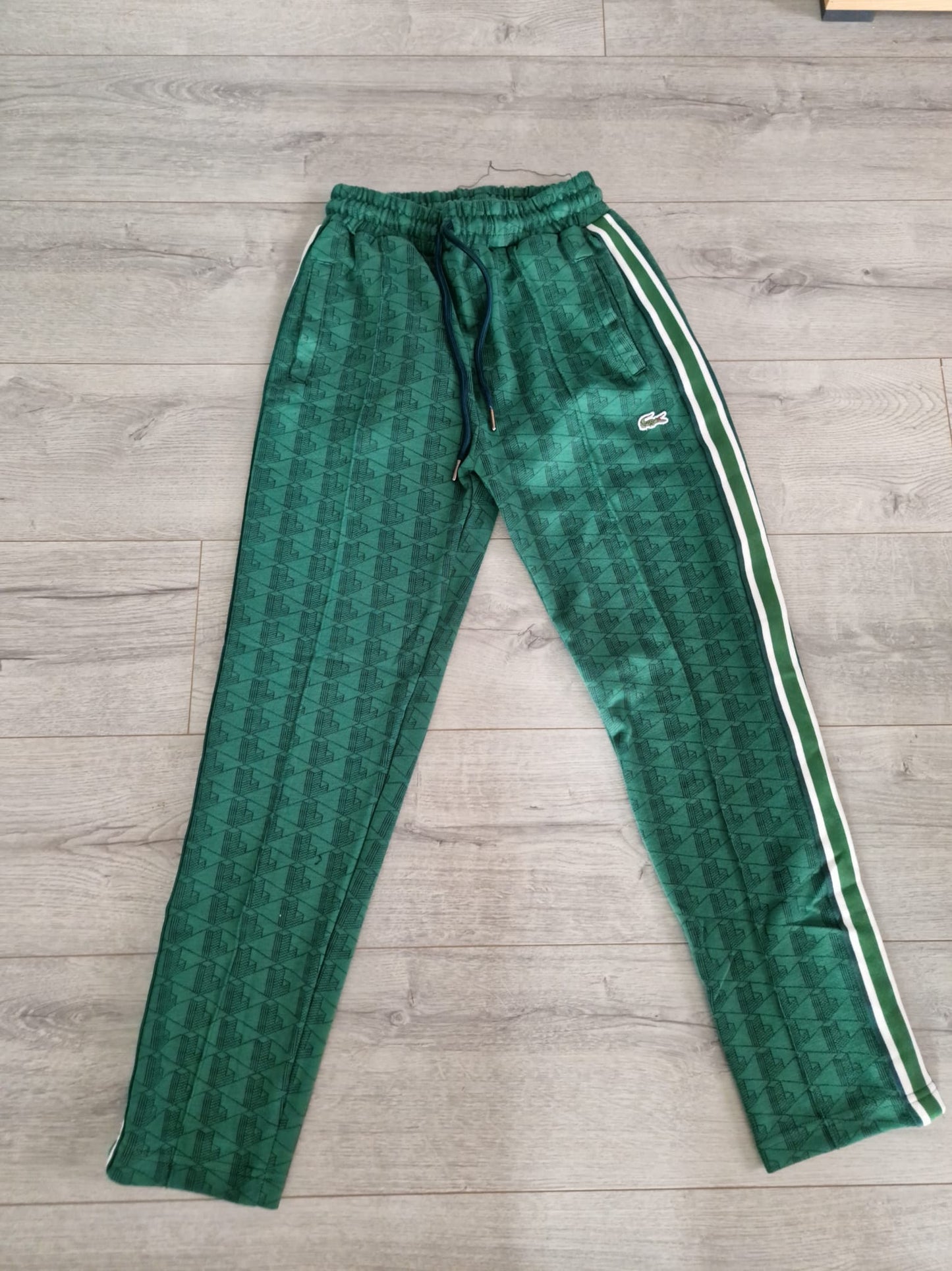 Lacoste donji deo trenerke
