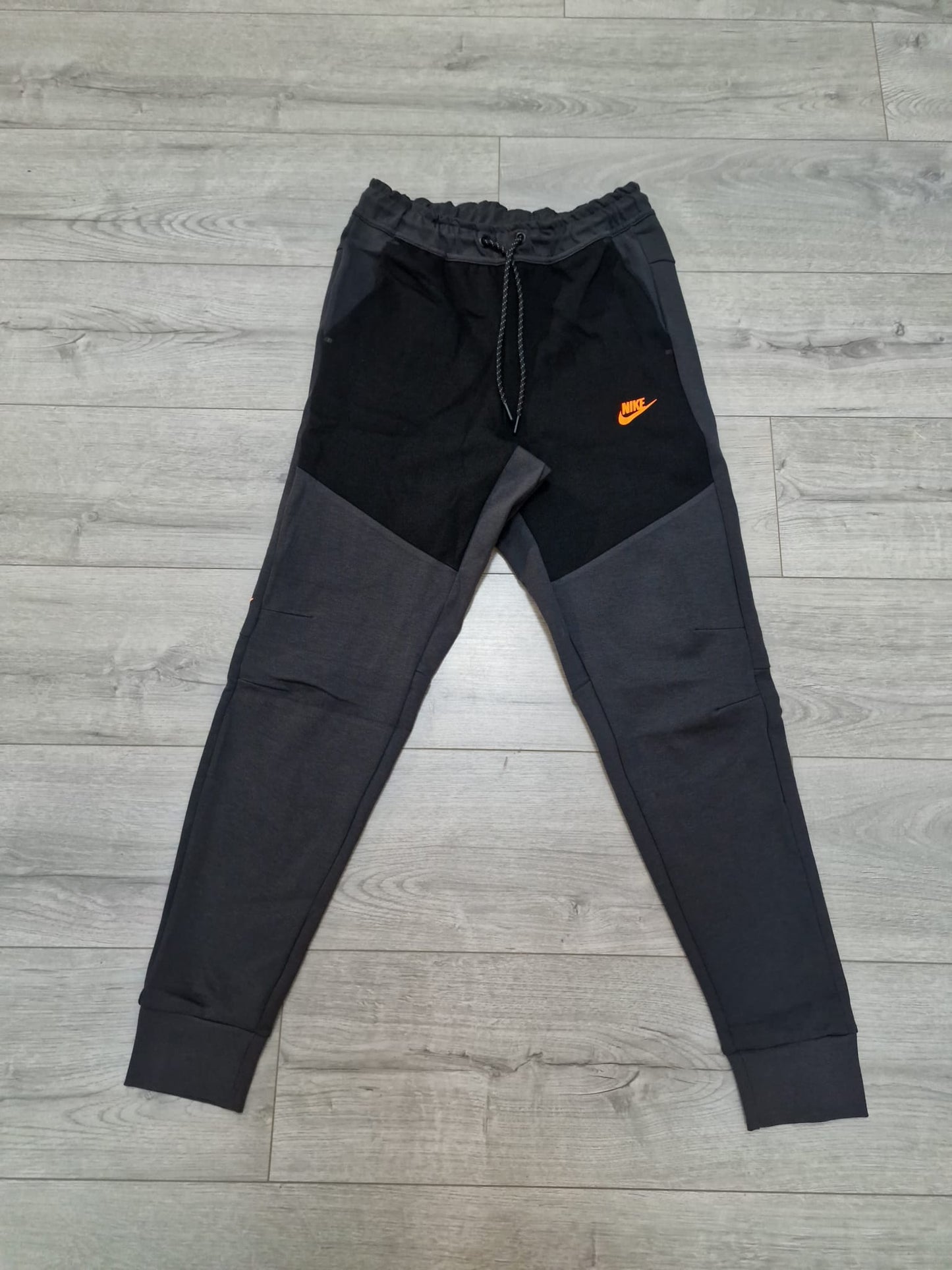 Nike Tech Fleece donji deo trenerke New Gen