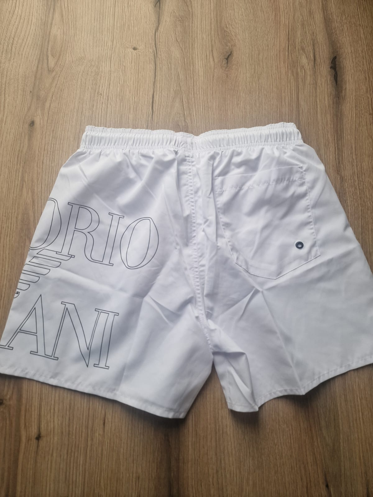 Armani kupaci sorc