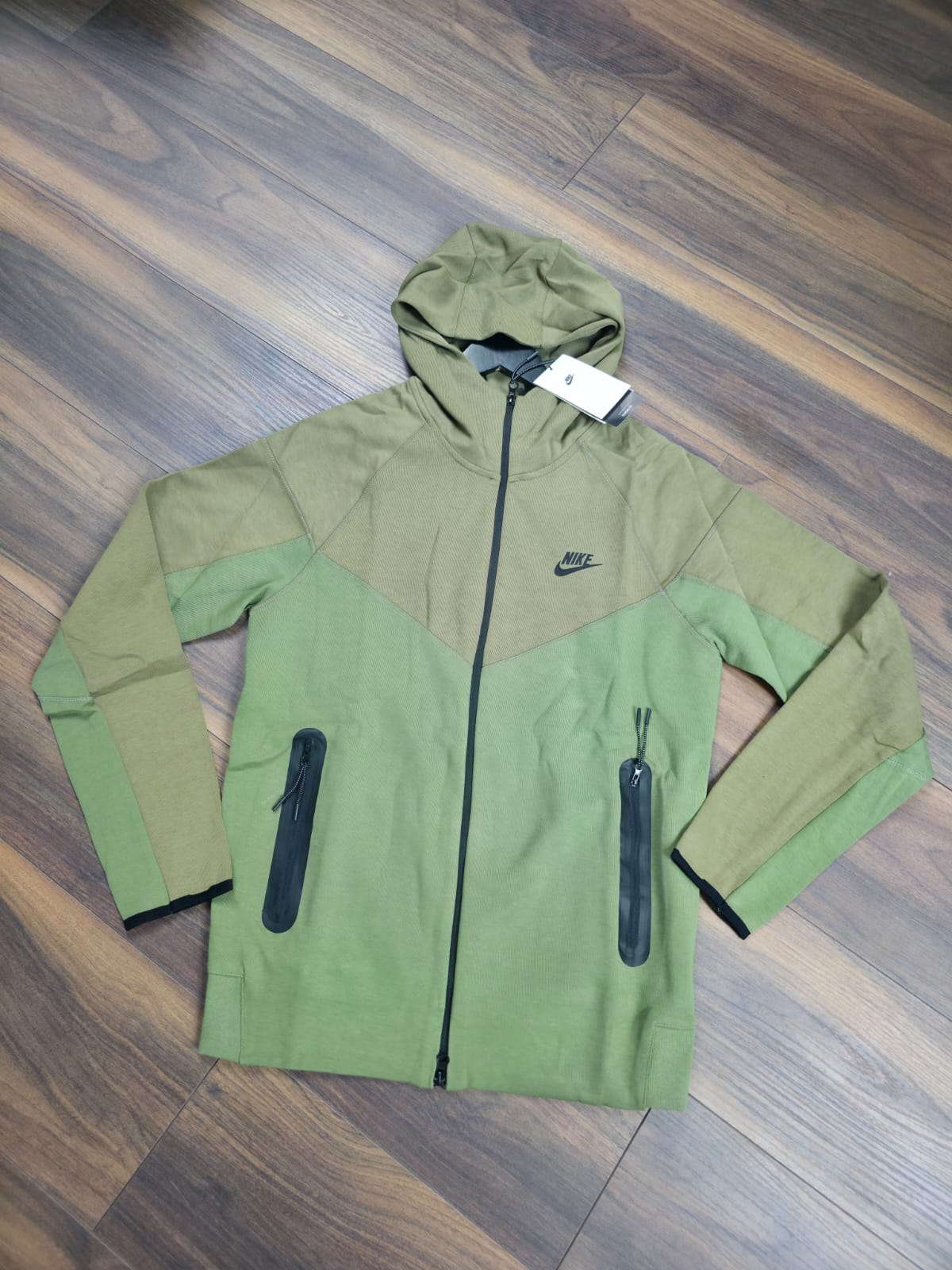 Nike Tech Fleece 2023 duks