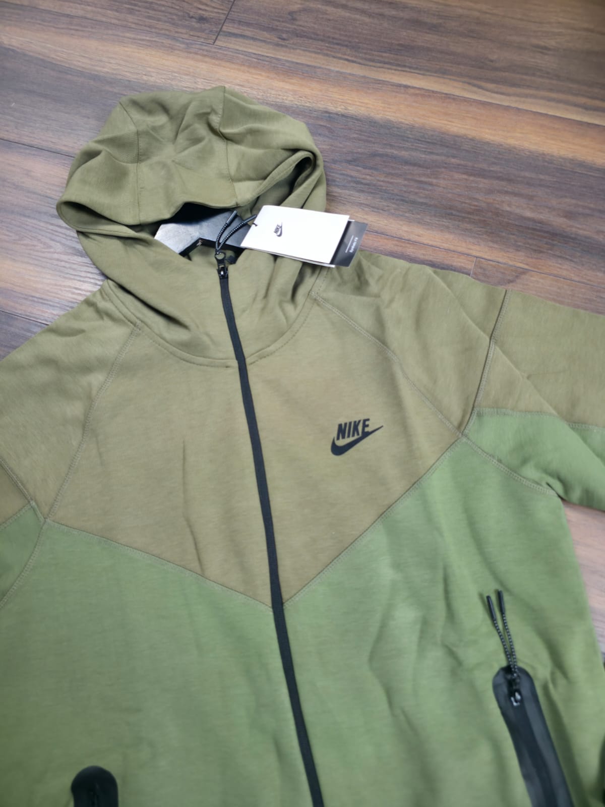 Nike Tech Fleece 2023 duks