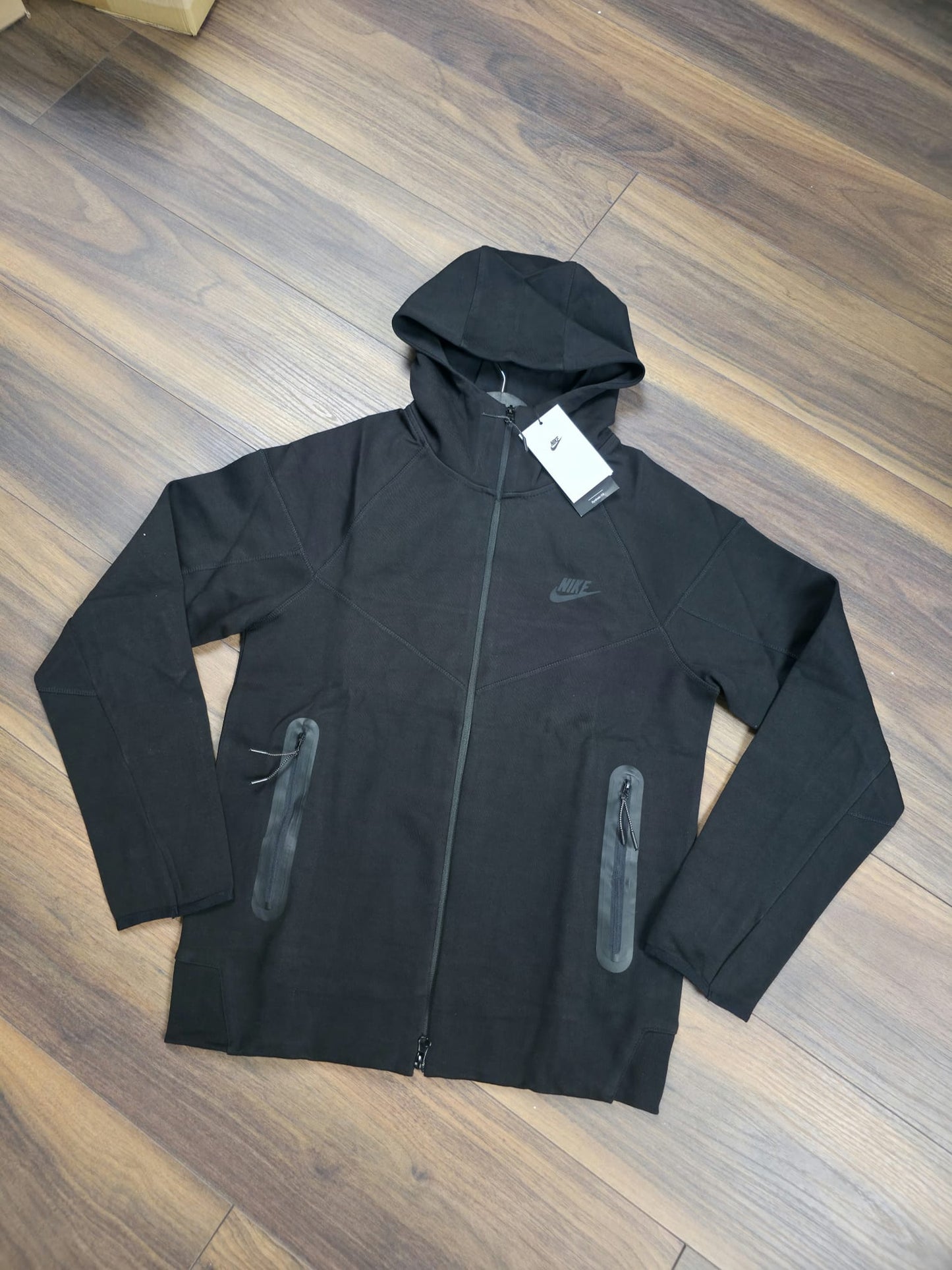 Nike Tech Fleece 2023 duks