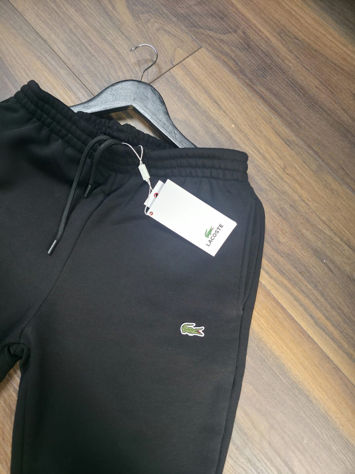 Lacoste donji deo trenerke