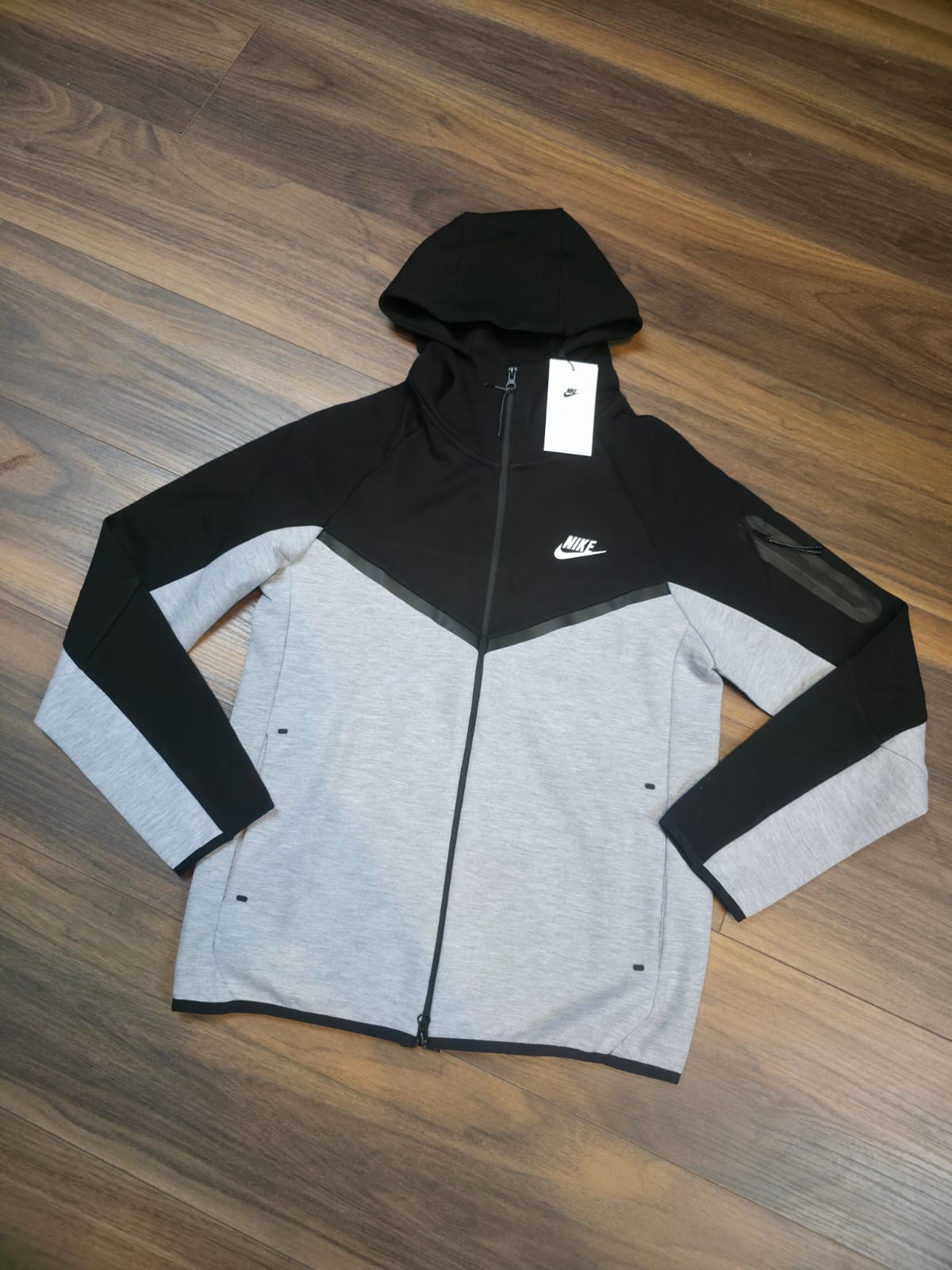 Nike Tech Fleece duks New Gen