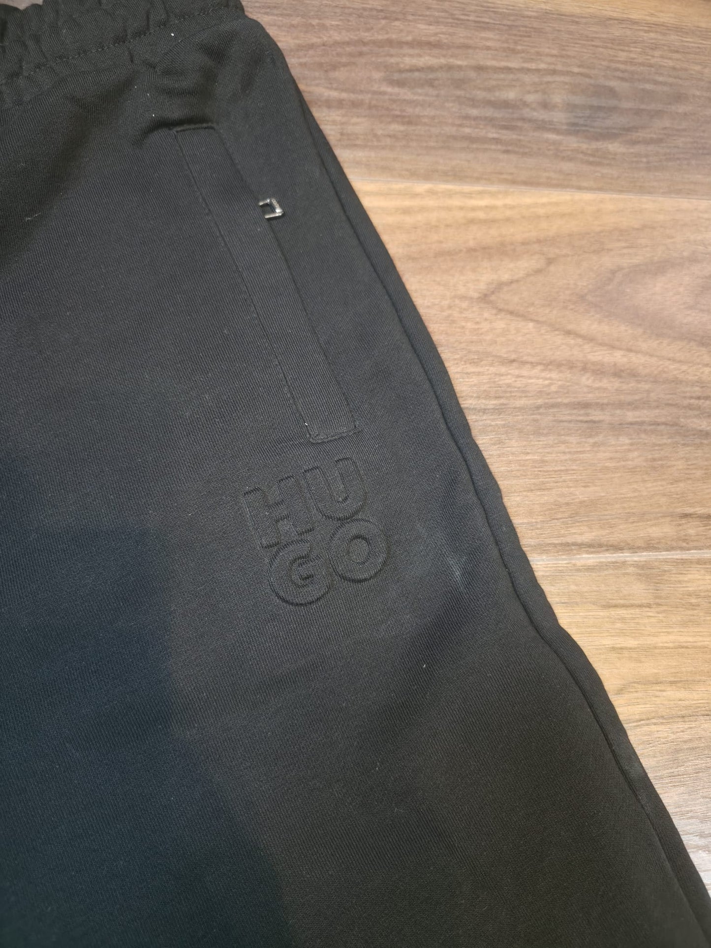 Hugo donji deo trenerke