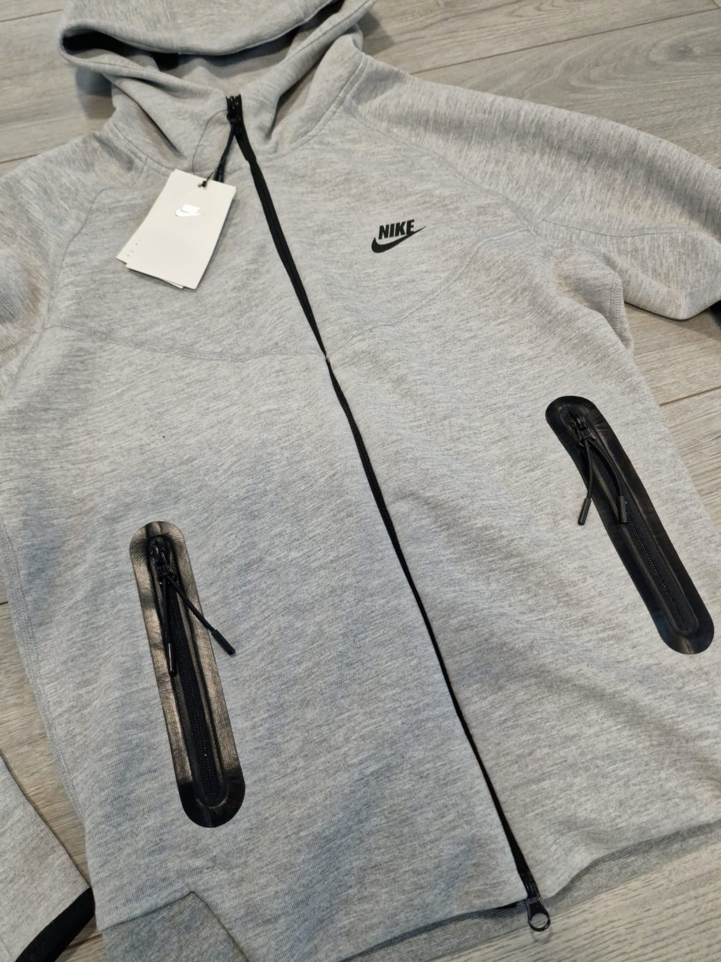 Nike Tech Fleece duks 2023