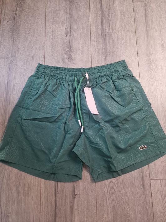 Lacoste kupaci sorc