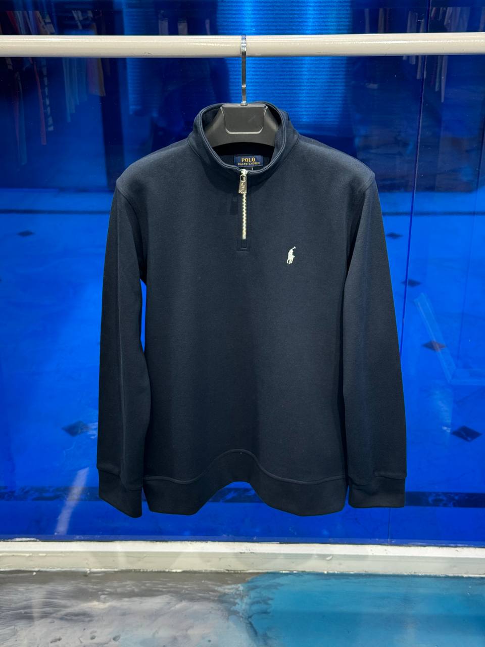 PR half zip duks