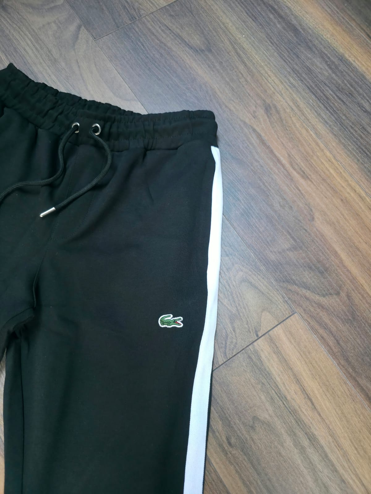 Lacoste donji deo trenerke