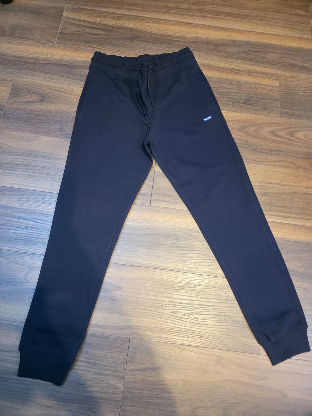 Hugo donji deo trenerke