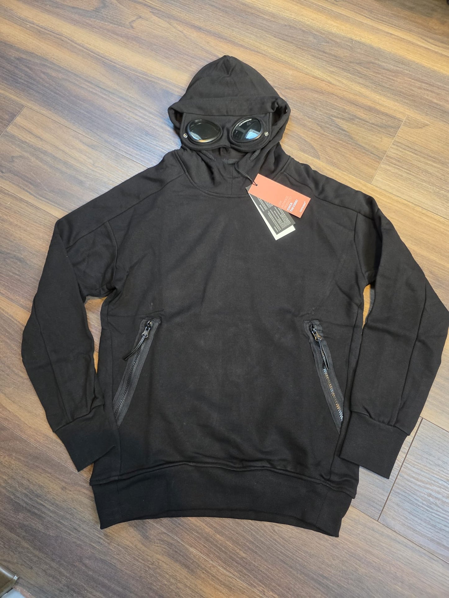 CP company duks MODEL 3